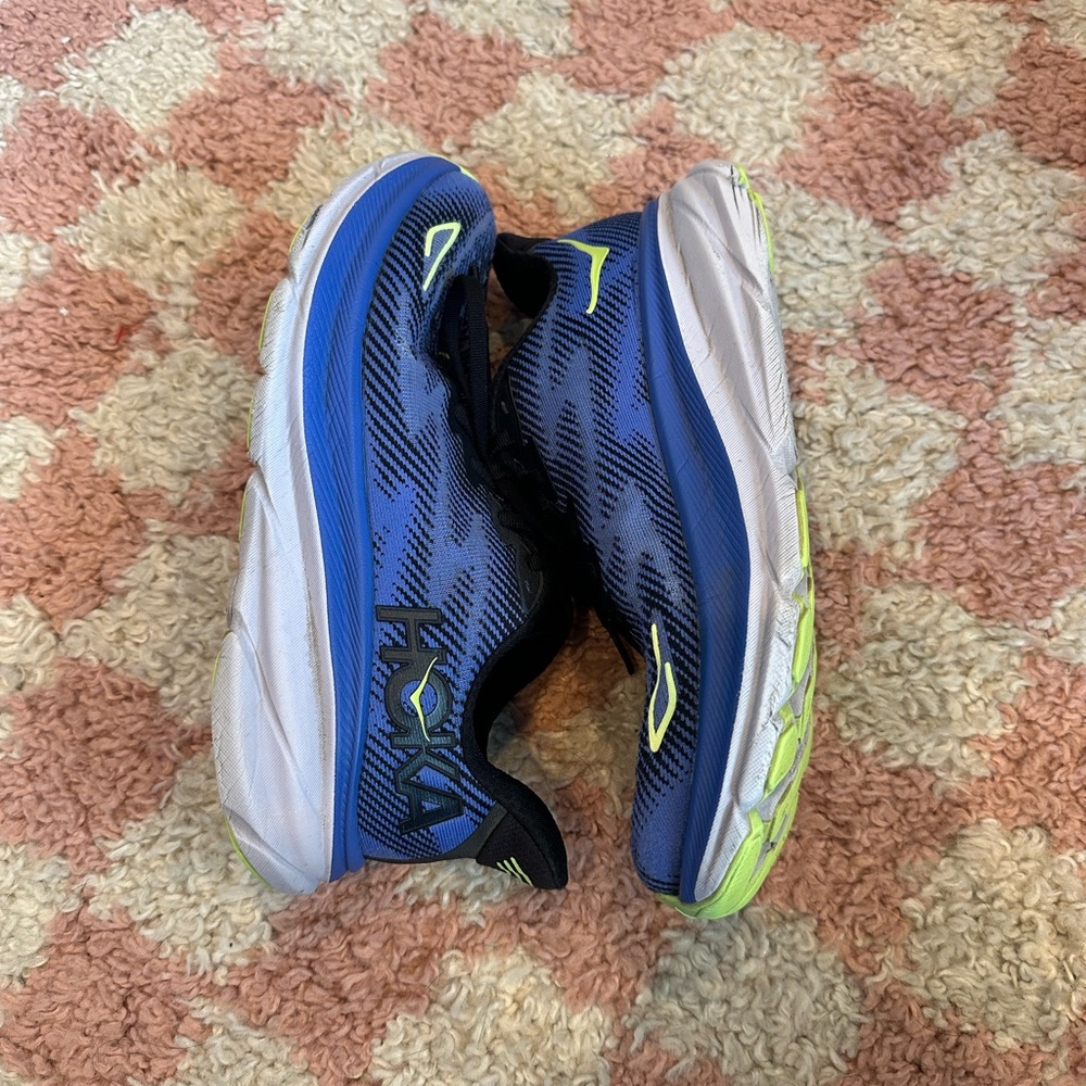 Hoka One One Clifton 9 running shoes - Picture 5 of 12